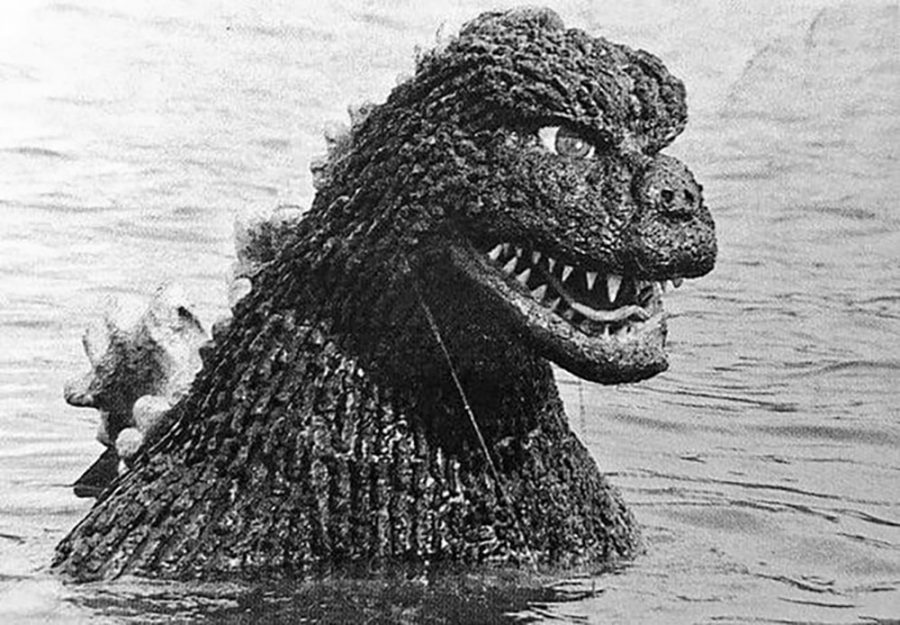 Mechagodzilla_1974_Behind_the_Scenes_03 – Becoming Godzilla