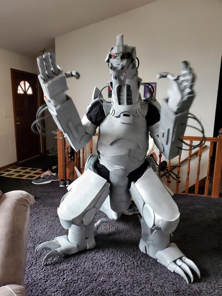 AJ Sadorf's Ready Player One Mechagodzilla Costume