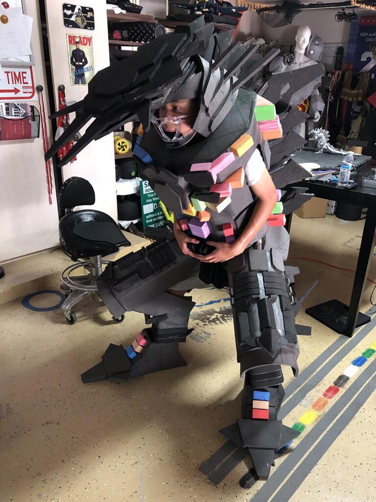 Anime Mechagodzilla test fitting suit every step of the way is very important to make sure sections line up correctly for good movement.