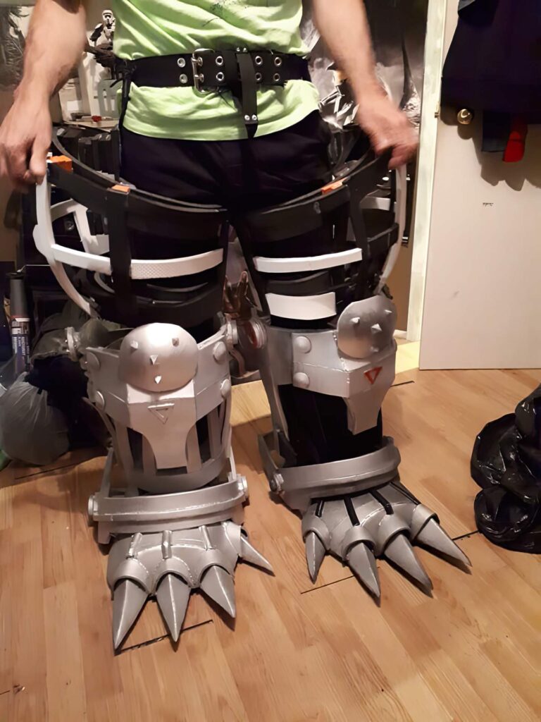 Jonathan Le Guedar Mechagodzilla test fitting legs and feet